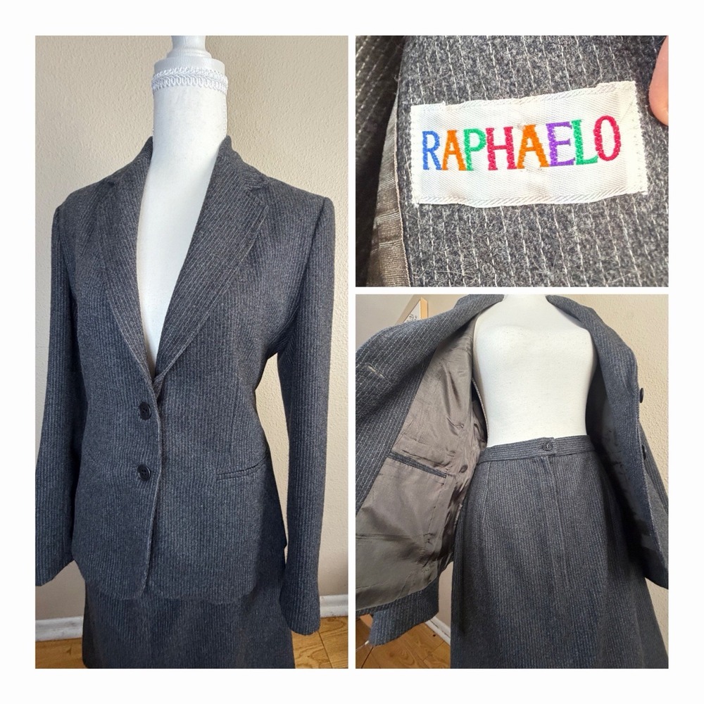 Vintage 1970s Raphaelo Pinstripe Wool SkirtSuit Set Size 10 - Fits Modern US 4 S